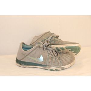 Women's Nike Size 6 Tennis Shoes Athletic Casual Sneakers Gray with Teal Nikes